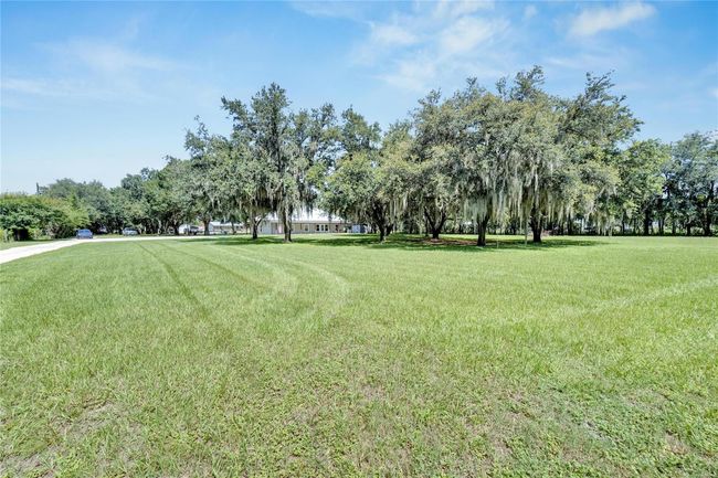 9015 County Line Rd, Home with 0 bedrooms, 0 bathrooms and null parking in LITHIA FL | Image 5