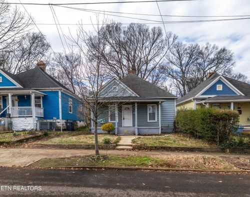 1443 N 4th Ave, Knoxville, TN, 37917-6021 | Card Image