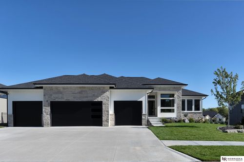 19008 Sycamore Dr, Gretna, NE, 68028-5088 | Card Image