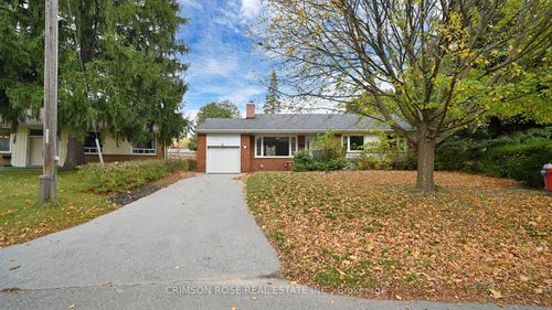 1517 Parkridge Rd, Mississauga, ON, L5E3A2 | Card Image