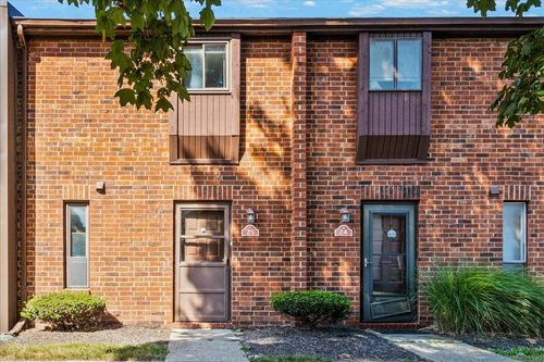 25 King Arthur Blvd, Westerville, OH, 43081 | Card Image