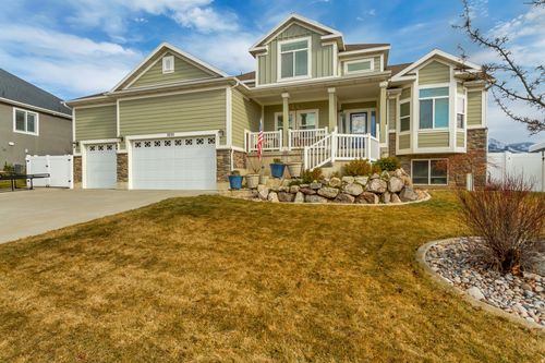 3232 N Redtail Way, Layton, UT, 84040-4905 | Card Image