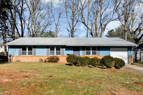 3332 Lakecrest Rd, Virginia Beach, VA, 23452-5214 | Card Image