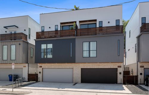 167 S Prairie Ave, Dallas, TX, 75226-2005 | Card Image