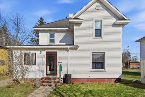 330 Cleveland St, Nashville, MI, 49073-9569 | Card Image