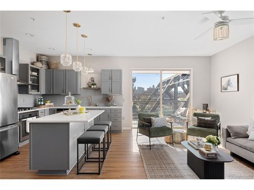 204-1440 Little Raven St, Denver, CO, 80202-6158 | Card Image
