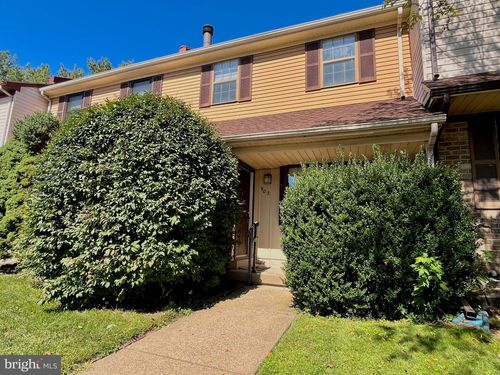 903 Clover Pl, WARMINSTER, PA, 18974-3803 | Card Image
