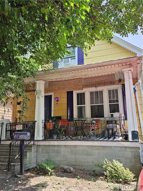 117 Davey St, Buffalo, NY, 14206-1415 | Card Image