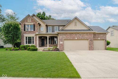3251 Amber Way, Bargersville, IN, 46106-8327 | Card Image