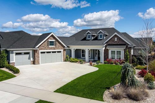 2288 N Fountainhead Way, Eagle, ID, 83616-7613 | Card Image