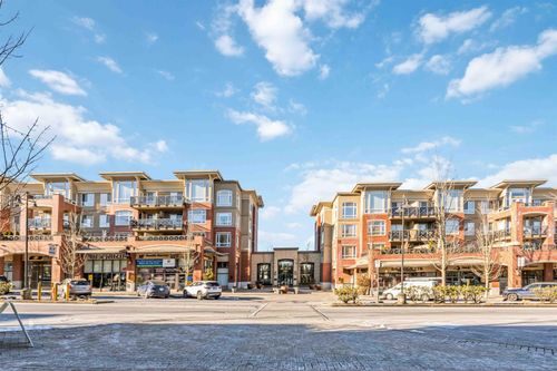 421-2970 King George Blvd, Surrey, BC, V4P0E6 | Card Image