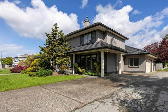 7975 Sunnymede Gate, House other with 4 bedrooms, 4 bathrooms and 5 parking in Richmond BC | Image 39