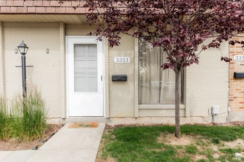 3353 S Georgetown Sq, Millcreek, UT, 84109-2620 | Card Image