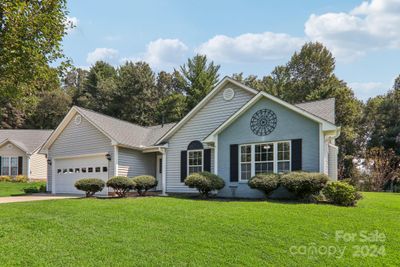 120 Hawks Nest Drive, House other with 3 bedrooms, 2 bathrooms and null parking in Fletcher NC | Image 2