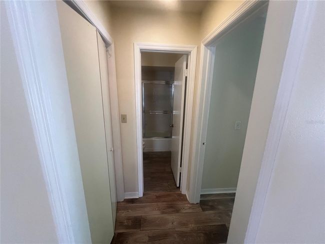 13704 Lazy Oak Dr, Condo with 3 bedrooms, 2 bathrooms and null parking in TAMPA FL | Image 51