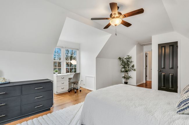 4461 Longmeadow Dr, House other with 4 bedrooms, 4 bathrooms and 3 parking in Gurnee IL | Image 43
