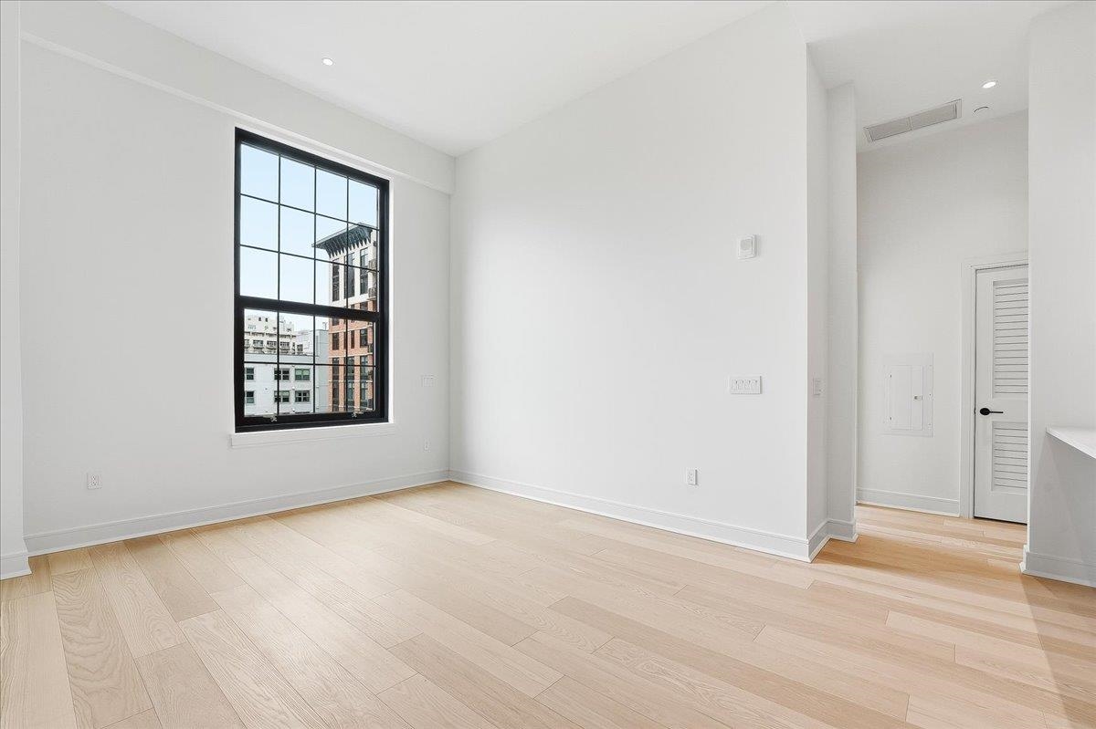 Residential Lease in Hoboken 3