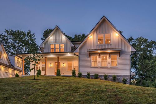 5441 Wakefield Dr, Nashville, TN, 37220-2325 | Card Image