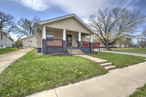 905 E Clay St, Decatur, IL, 62521-2726 | Card Image