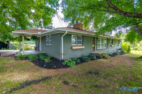 134 Old Huntsville Rd, Fayetteville, TN, 37334-8009 | Card Image