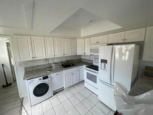 unit-42-64281 Spyglass Ave, Desert Hot Springs, CA, 92240-1227 | Card Image