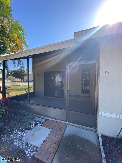 93-1425 Sw 51st Ln, CAPE CORAL, FL, 33914-7439 | Card Image