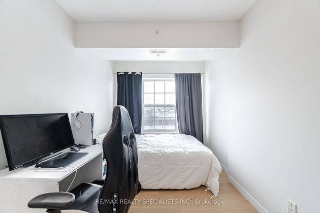303 - 2035 Appleby Line, Condo with 2 bedrooms, 1 bathrooms and null parking in Burlington ON | Image 14