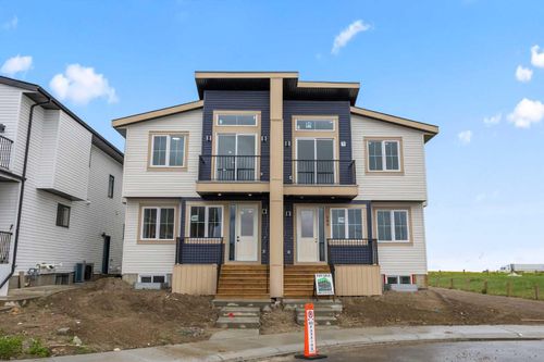 196 Saddlelake Manor Ne, Calgary, AB, T3J2L5 | Card Image
