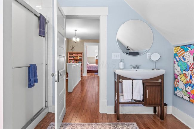 Full bath #2 - unit 831 | Image 28