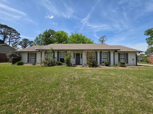 1206 Mockingbird Ln, Tupelo, MS, 38801-6144 | Card Image