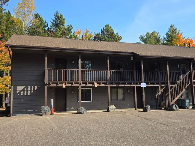 202 - 8250 Northern Rd, Condo with 2 bedrooms, 2 bathrooms and 1 parking in Minocqua WI | Image 26