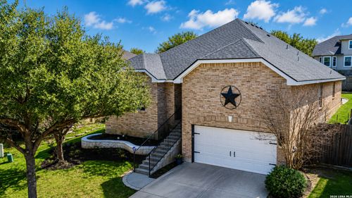 621 Magdalena Ln, New Braunfels, TX, 78132-2896 | Card Image