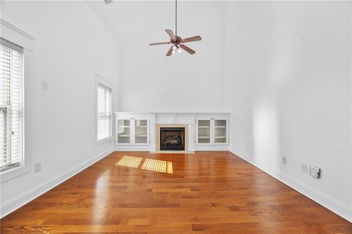 2116 Gorman Grv Se, Atlanta, GA, 30316-3237 | Card Image