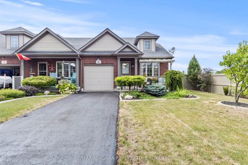 78 Falcon Dr, Welland, ON, L3C0B2 | Card Image