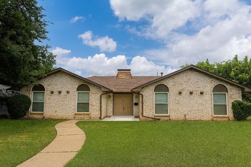 3155 Darvany Dr, Dallas, TX, 75220-1611 | Card Image