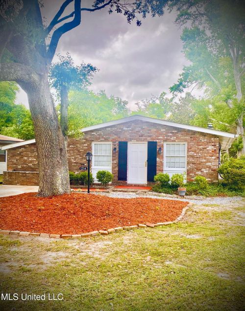 1214 22nd St, Gulfport, MS, 39501-3211 | Card Image
