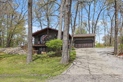11820 Killarny Cir, Jerome, MI, 49249-9525 | Card Image