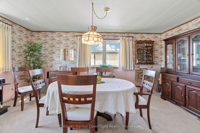 46 Redford Dr, Home with 2 bedrooms, 2 bathrooms and 2 parking in Exeter ON | Image 8