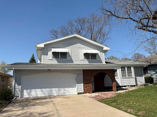 13910 Shirley St, Omaha, NE, 68144-1160 | Card Image