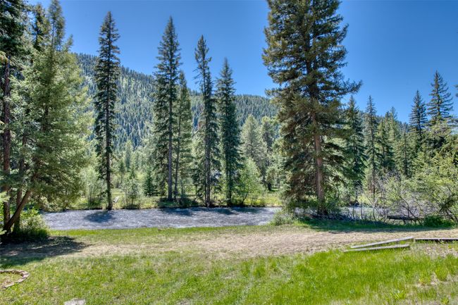 1795 E Fork Rd, House other with 2 bedrooms, 2 bathrooms and null parking in Sula MT | Image 39