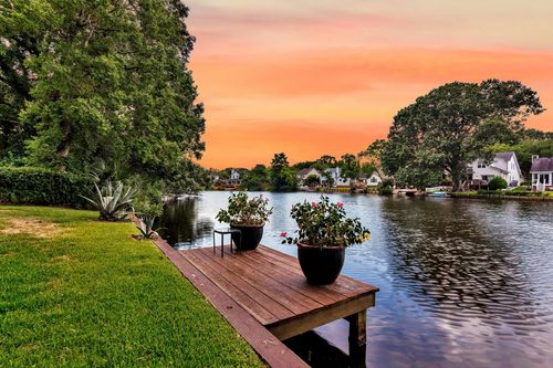 721 Lake Frances Dr, Charleston, SC, 29412-4342 | Card Image