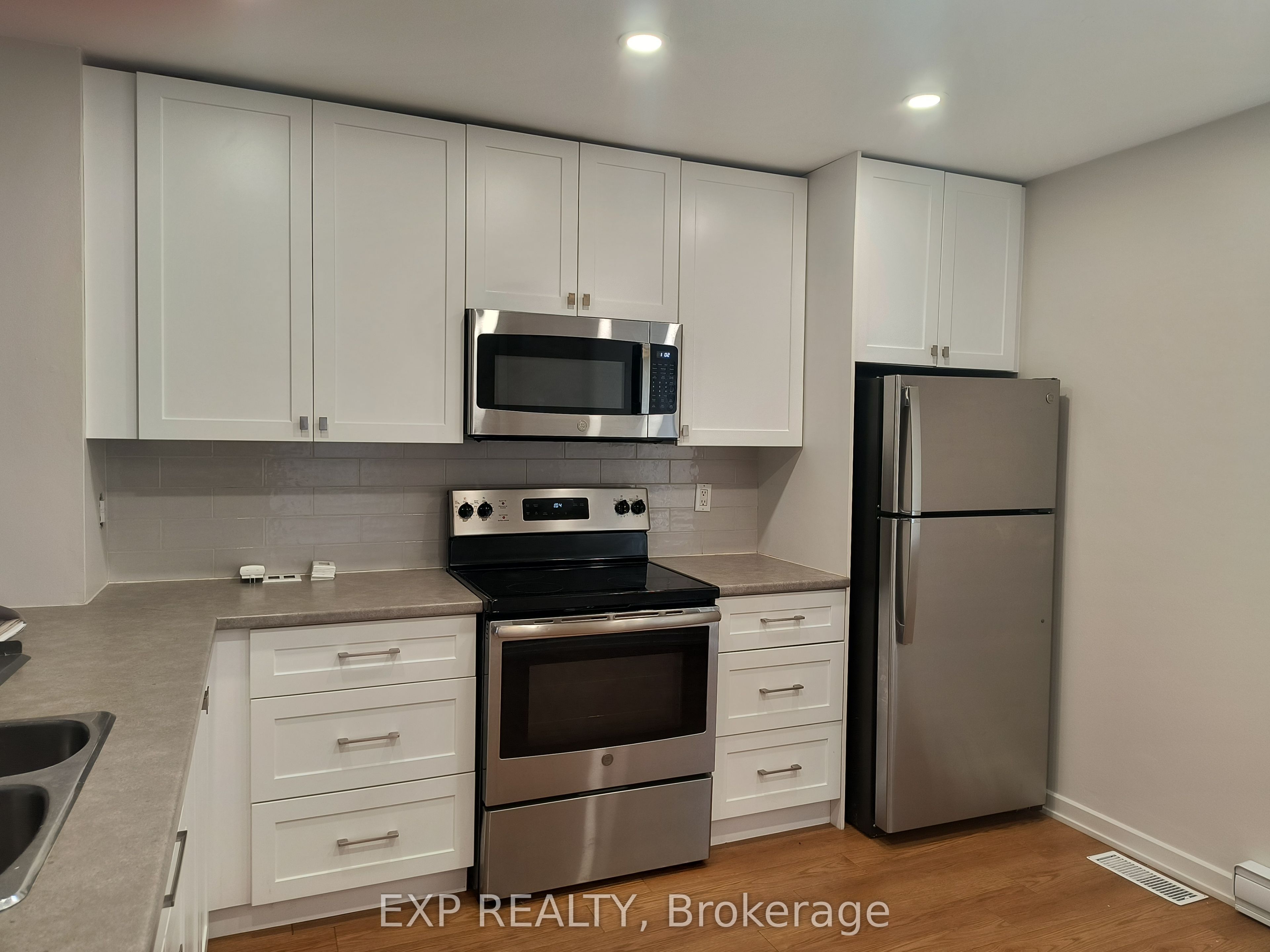 Residential Lease in Britannia - Lincoln Heights and Area 2
