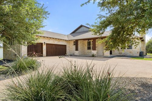 10183 Brangus Rd, Driftwood, TX, 78619-4400 | Card Image