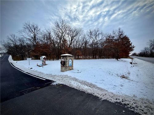 0000 S St, Lee's Summit, MO, 64086 | Card Image