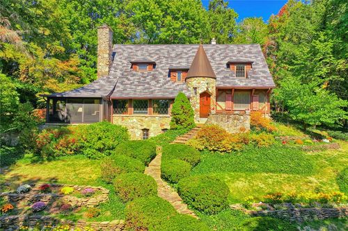1666 Highland Ave, Rochester, NY, 14618-1110 | Card Image
