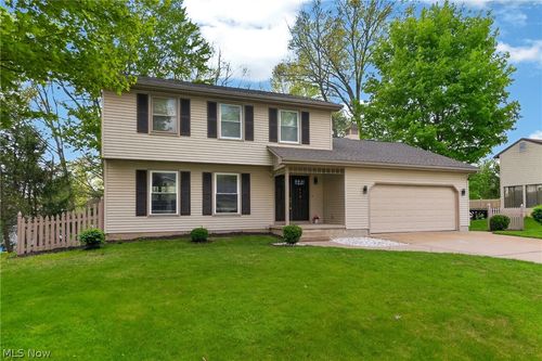 510 W Regency Cir, Canfield, OH, 44406-9630 | Card Image