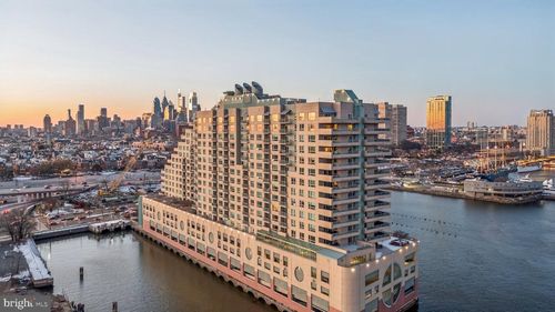 unit-802-717 S Columbus Blvd, PHILADELPHIA, PA, 19147-3510 | Card Image