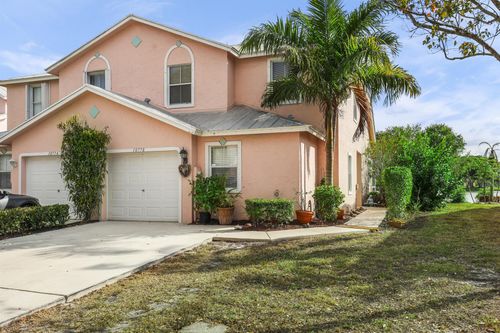 10778 Pelican Dr, Wellington, FL, 33414-6154 | Card Image