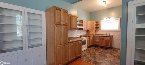 500 E Elm St, Algona, IA, 50511-1562 | Card Image