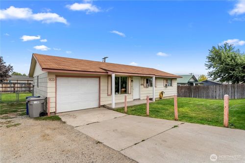 430 Crawford Ave, Wenatchee, WA, 98801-3648 | Card Image
